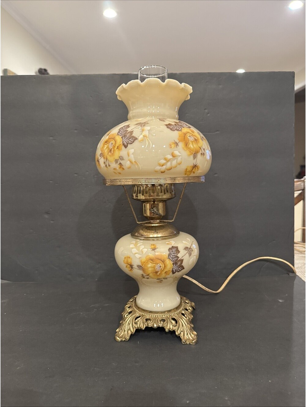 Vintage Hedco 3004 Gone With The Wind Hurricane Lamp Hand Painted 18" H X 8” W